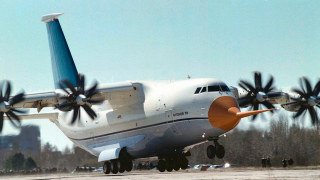 Illustration for article titled Las aeronaves de carga más colosales jamás construidas
